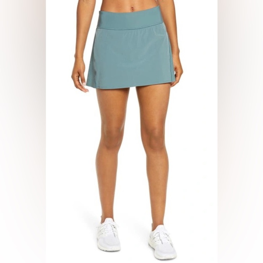 Spanx 14” Get Moving Skort / tennis skirt